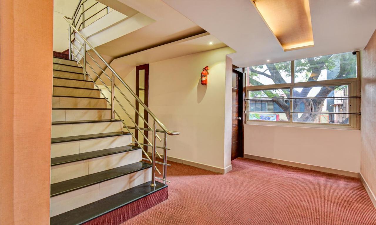 Treebo Trend Rekha Residency Hotel Bangalore Luaran gambar